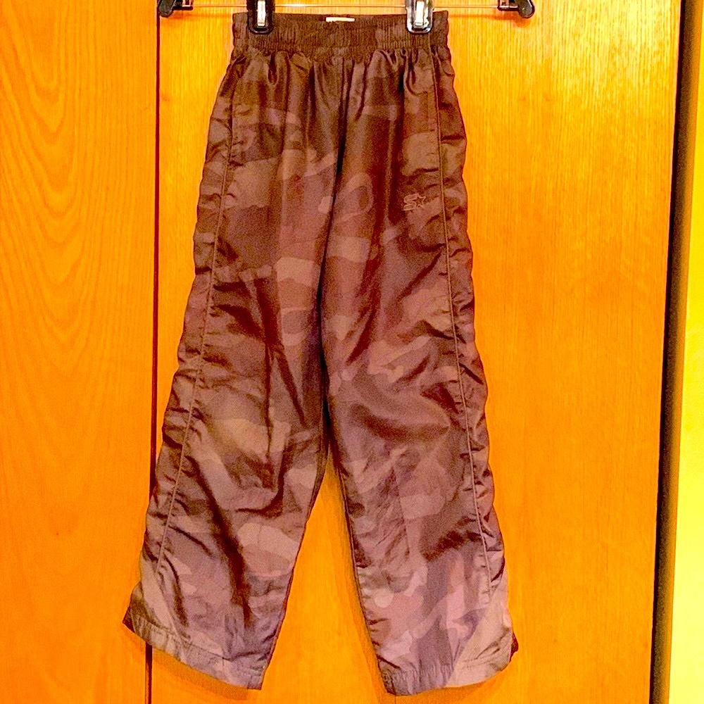 Starter size 6 / 7 boy’s camouflage mesh lined pull on track pants sweats VGUC
